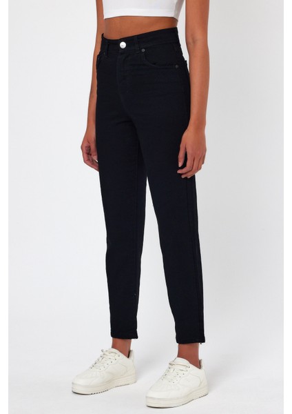 Mom Jeans