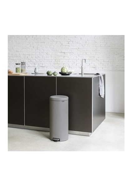 Pedallı Çöp Kovası Paslanmaz Çelik 10 Yıl Garantili Brabantia Newıcon Mıneral Concrete Grey Pedallı Çöp Kutusu 30L Bra 119187 Bkm Dizayn fiyatları
