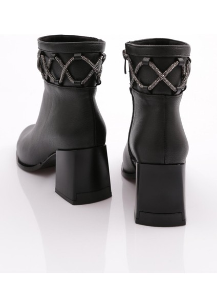 747 Kadin Topuklu Bot modelleri