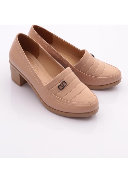 23042 Kadin Topuklu Ayakkabı