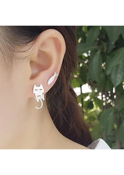 Kedi ve Balık Küpe Kadın Moda Düğme Küpe Asimetrik Tasarım Takı Hediye Gümüş (Yurt Dışından) fiyatları