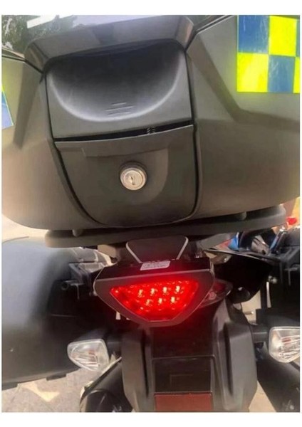 F1 Arka Stop Fren Çakar Lambası Araçlar ve Motosikletler Için Uygundur Üçgen Çakar fırsatları