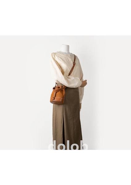 Niş Retro Üst Düzey Süet Kova Sonbahar ve Kış Stil Eklenmiş Pu Omuz Çok Yönlü Çantası (Yurt Dışından)