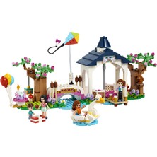 LEGO® Friends Heartlake City Parkı 41447  - Çocuklar için Oyuncak Yapım Seti (432 Parça)