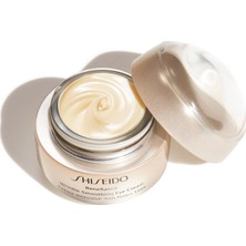Shiseido Wrinkle Smoothing Eye Cream 15 ml Göz Kremi