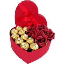 Sevgiliye Özel Kalp Kutulu Ferrero Rocher ve Gül Hediye Kutusu
