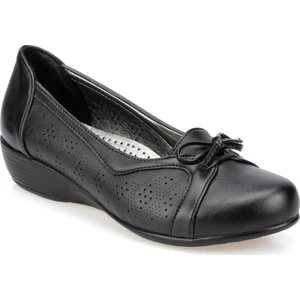 91.158479.Z Siyah Kadın Klasik Ayakkabı