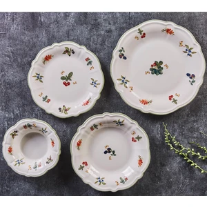 Majestic 24 Parça Yeşil Desenli Porselen Yemek Takımı 6 Kişilik Şık Tasarım