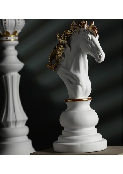 Beyaz Satranç Taşı At Biblosu