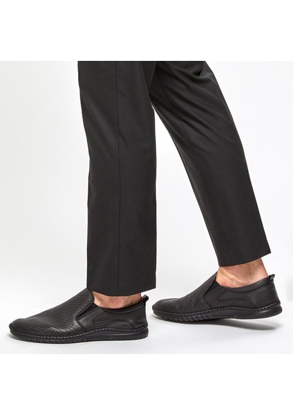 91.100543.M Siyah Erkek Deri Klasik Ayakkabı
