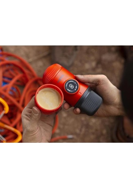 Nanopresso Manuel Espresso Makinesi, Lav Kırmızısı