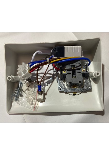 Mutfak Dolap Altı Armatür & Tezgah Altı Armatür 3 W Beyaz LED Aydınlatma ve Prizi