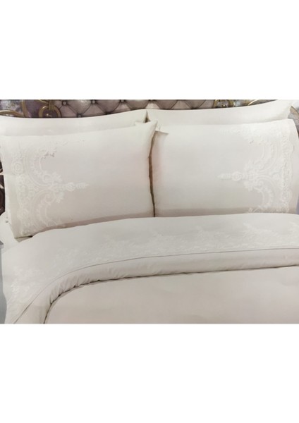 Lastikli Çarşaf Takımı