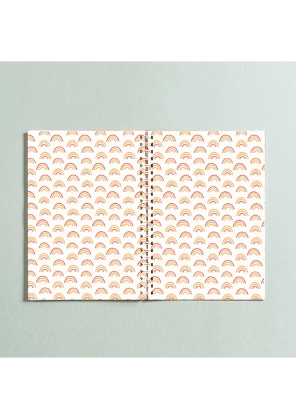 Gökkuşağı Tasarımlı Spiralli A5 96 Yaprak Çizgisiz Defter