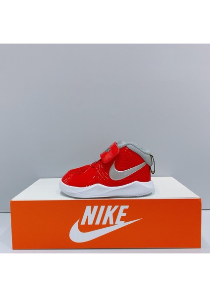 CK0617-600 / Team Hustle D 9 Auto Baby/toddler Shoe modelleri