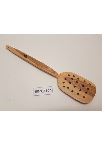 El Yapımı Zeytin Ağacı Delikli Spatula BEG_3305