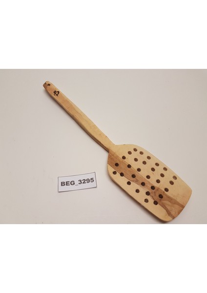 El Yapımı Zeytin Ağacı Delikli Spatula BEG_3295