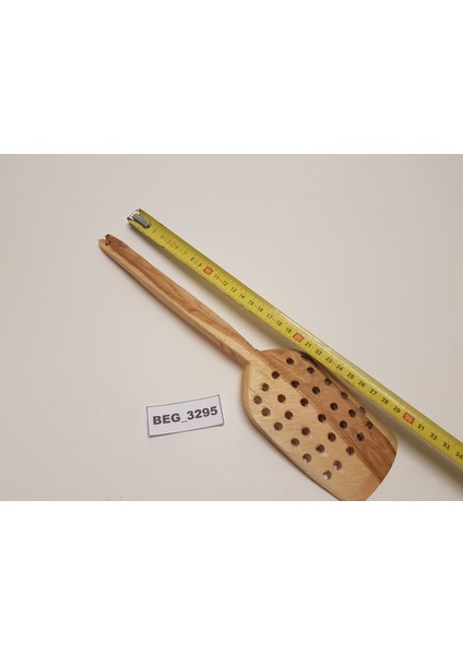 El Yapımı Zeytin Ağacı Delikli Spatula BEG_3295