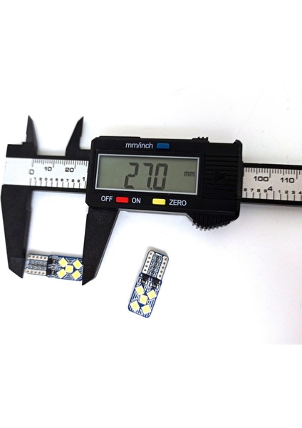 Peugeot Tüm Modellere Uyumlu Plaka Aydınlatma Ampulu Femex T10 fırsatları