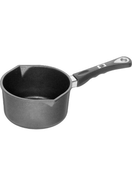 Süt ve Sos Potu 18 cm. Derinlik 9 cm.