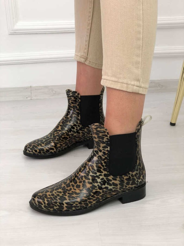 Lizel Petra Leopar Desenli Kadin Yagmur Botu Fiyati