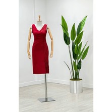 Giyimmasalı Atlas Kumaş Dantel Detaylı Kalem Elbise Kırmızı