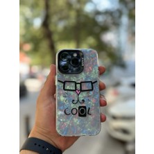 SPHONE Apple iPhone 13 Pro Kılıf 3D Grafiiti Hologram Desenli Kristal Parıltılı Yazılı Figürlü Motif Case