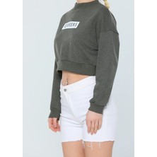 Çtn Yarım Balıkçi Baskılı Crop Sweatshirt