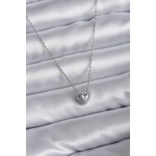 Clariss 316L Çelik Zincir Zirkon Taşlı Charm Kadın Kolye