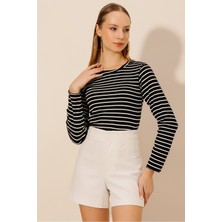 Hakke Çizgili Uzun Kol Crop Bluz