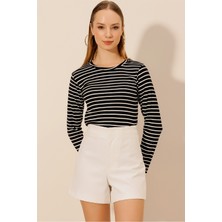 Hakke Çizgili Uzun Kol Crop Bluz
