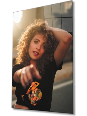 MiraLive  Kıvırcık Kadınlar Cam Tablo   Curly