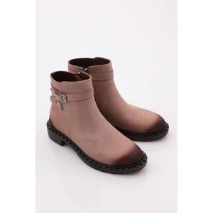 050 Kadın Yani Kemerli Klasik Bot