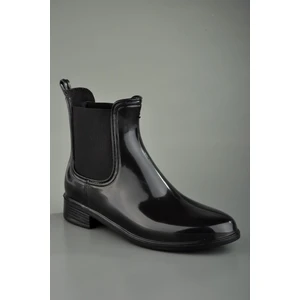 Su Geçizmez Lastik Çizme Kadın Bot