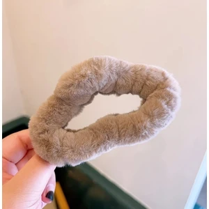 Kadın Büyük Boy Peluş Mandal Toka
