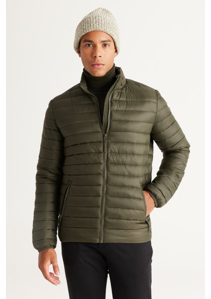 ALTINYILDIZ CLASSICS Erkek Haki Standart Fit Normal Kesim Dik Yaka Desenli Mont