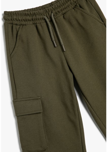 Basic Kargo Eşofman Altı Kapaklı Cep Detaylı Beli Bağlamalı modelleri