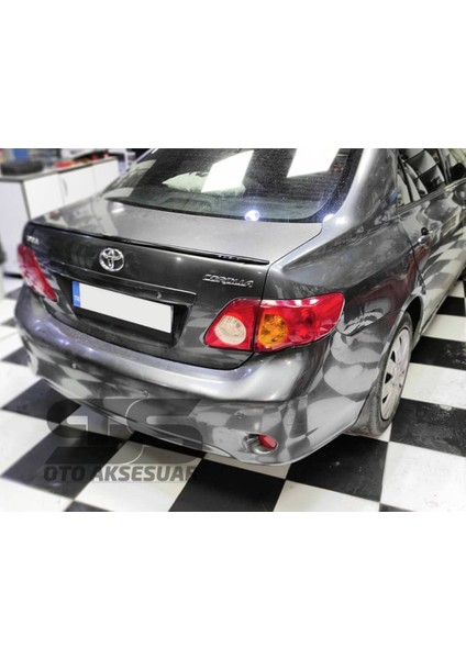 Fruens  Toyota Corolla 2007 - 2011  Bagaj Üstü Slim Spoiler Parlak Siyah