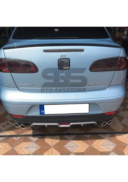 Seat Cordoba Bagaj Üstü Slim Spoiler Piano Black Parlak Siyah