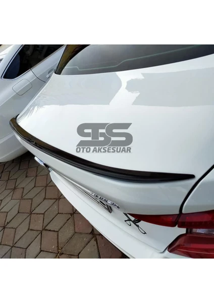  Fiat Egea Bagaj Üstü Slim Spoiler Parlak Siyah