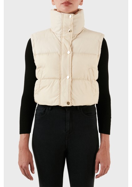 Regular Fit Dik Yaka Şişme Crop Yelek Bayan Yelek 101734 A11P C16