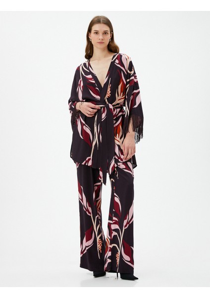 Kimono Beli Kuşaklı Püskül Detaylı fiyatları