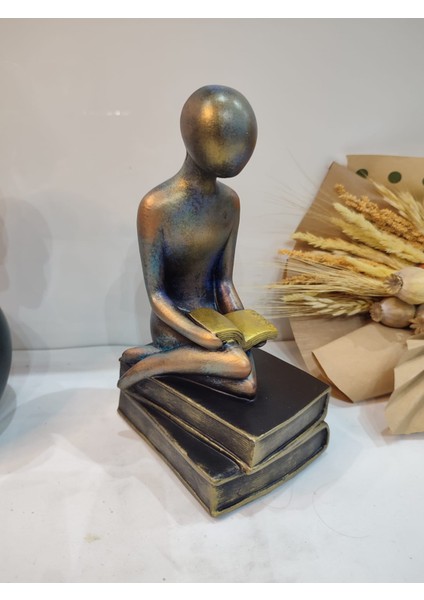 Siluet Kitap Okuyan Insan Dekoratif Biblo