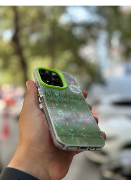 Apple iPhone 13 Pro Kılıf 3D Grafiiti Hologram Desenli Kristal Parıltılı Yazılı Figürlü Motif Case