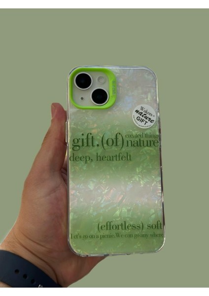 Apple iPhone 13 Kılıf 3D Grafiti Hologram Desenli Kristal Parıltılı Yazılı Figürlü Motif Case