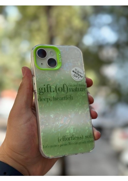 Apple iPhone 13 Kılıf 3D Grafiti Hologram Desenli Kristal Parıltılı Yazılı Figürlü Motif Case