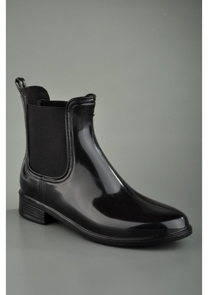 Su Geçizmez Lastik Çizme Kadın Bot