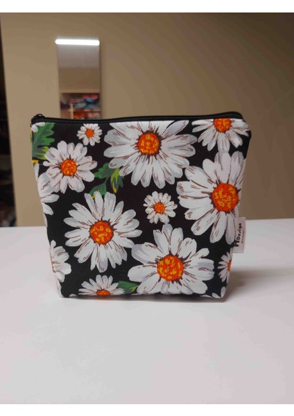 Beyaz Papatyalı Makyaj Çantası fiyatları