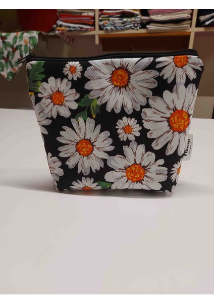 Beyaz Papatyalı Makyaj Çantası modelleri