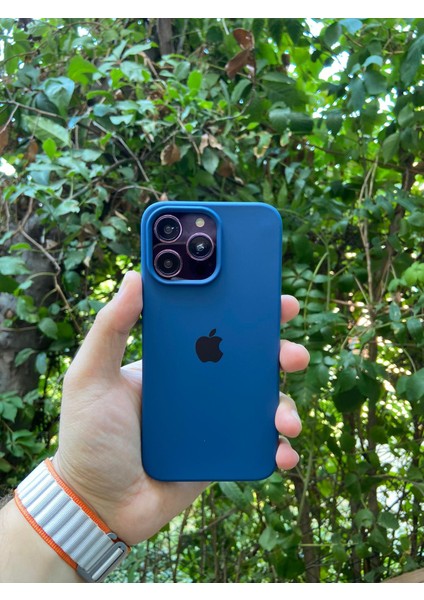 Meri Case Apple iPhone 14 Pro Uyumlu Logolu Içi Kadife Lansman Kılıf Arka Kapak